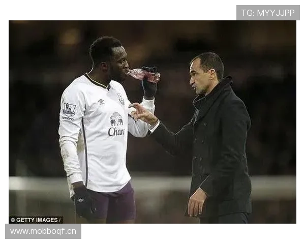 卢卡库与卡瓦尼在反击偏好上出现分散趋势