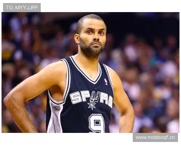 特里皮尔:从边路传中手到球队领袖的角色跃迁分析 特里皮尔:从边路传中手到球队领袖的角色跃迁分析