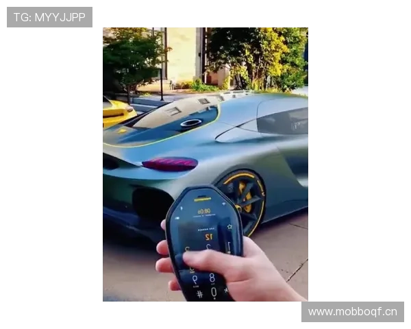 安洗莹大赛后换豪车，感觉她私底下都不敢这么奢侈吧？