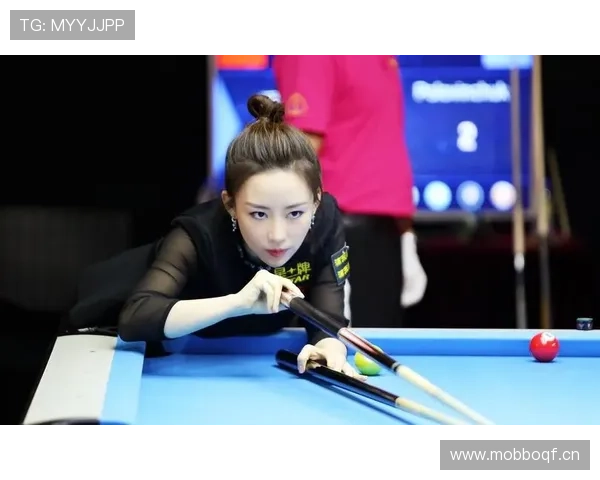 潘晓婷家里那个九球台，比我家客厅还大