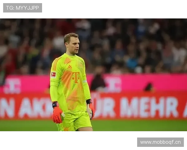 诺伊尔 vs 库尔图瓦：门卫与传统门将之争